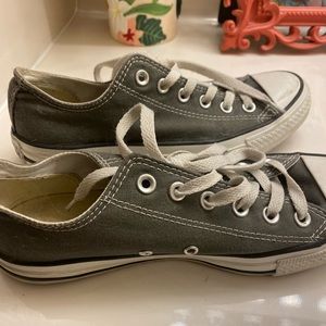 Converse grey